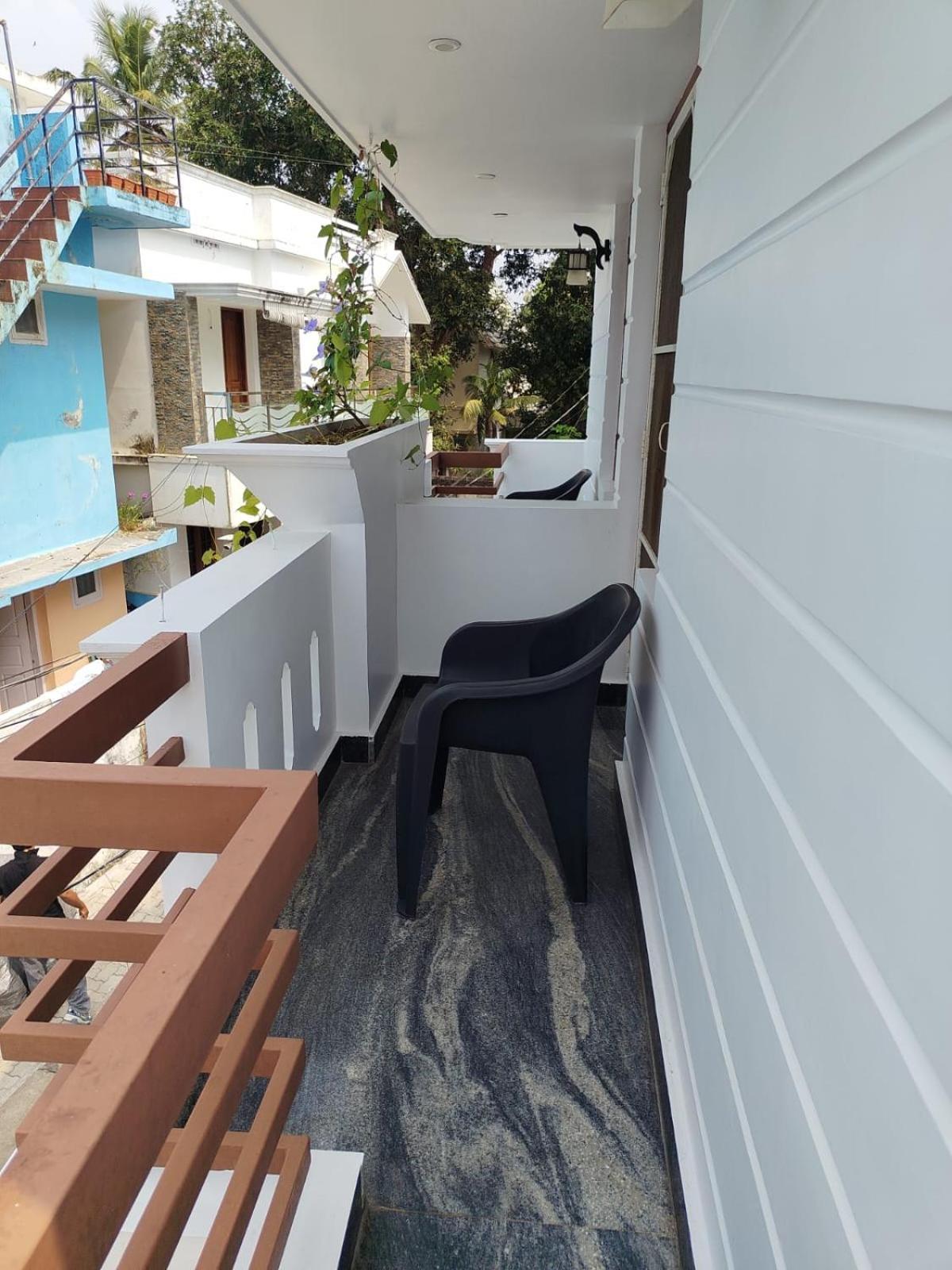 Janatha Homestay Kochi Zewnętrze zdjęcie